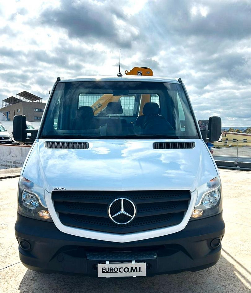 Mercedes Benz Sprinter 419 Cassone Fisso + Gru - Dostavno vozilo s ravnom platformom: slika 2 Mercedes Benz Sprinter 419 Cassone Fisso + Gru - Dostavno vozilo s ravnom platformom: slika 2