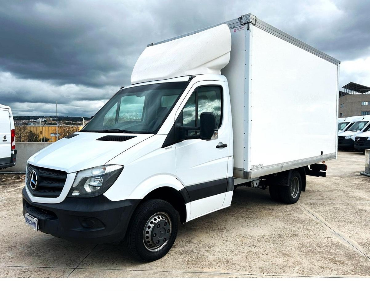 Sprinter 416 T 37/35 Furgonatura - Dostavno vozilo sa zatvorenim sandukom: slika 1 Sprinter 416 T 37/35 Furgonatura - Dostavno vozilo sa zatvorenim sandukom: slika 1