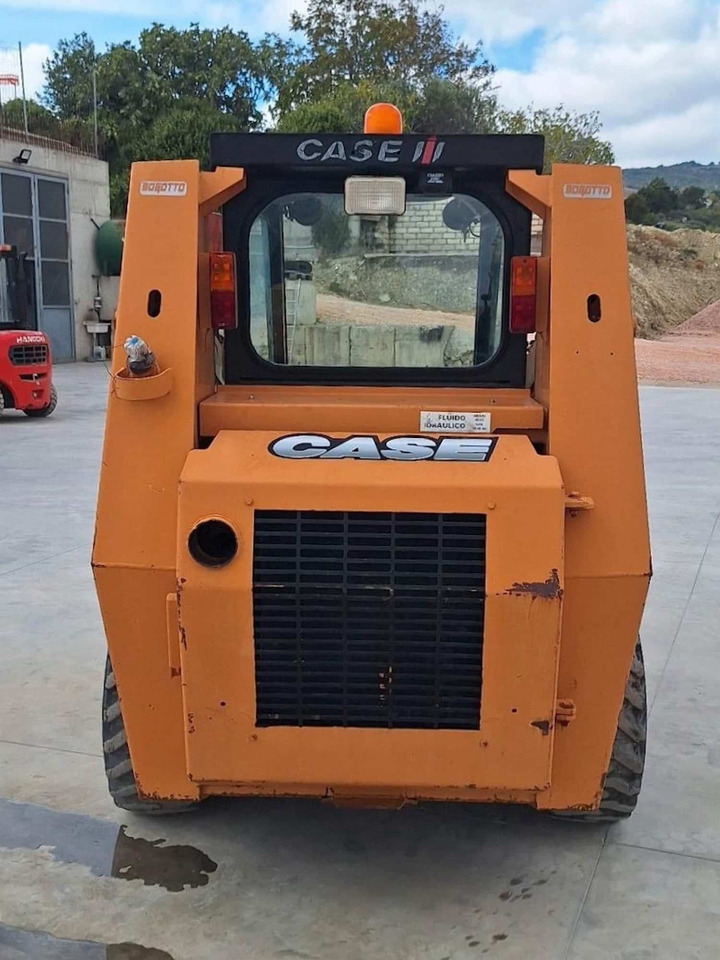 CASE 721 - Mini utovarivač: slika 3 CASE 721 - Mini utovarivač: slika 3