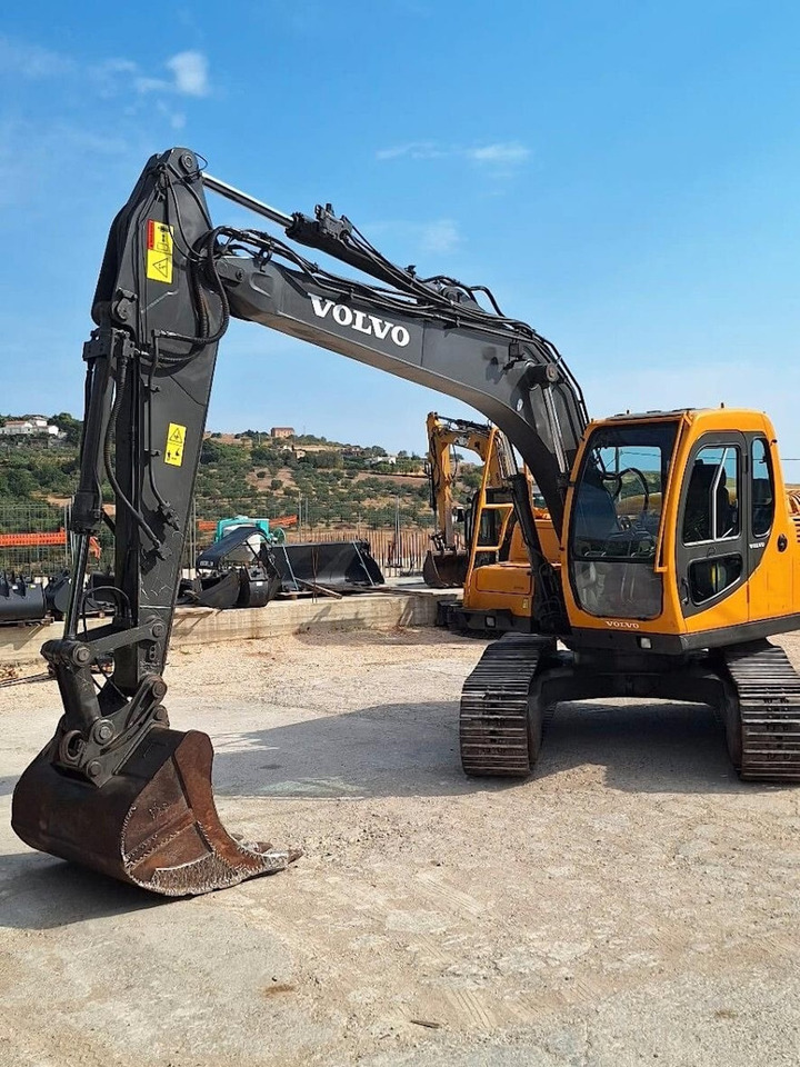 VOLVO EC140BLC - Bager guseničar: slika 2 VOLVO EC140BLC - Bager guseničar: slika 2