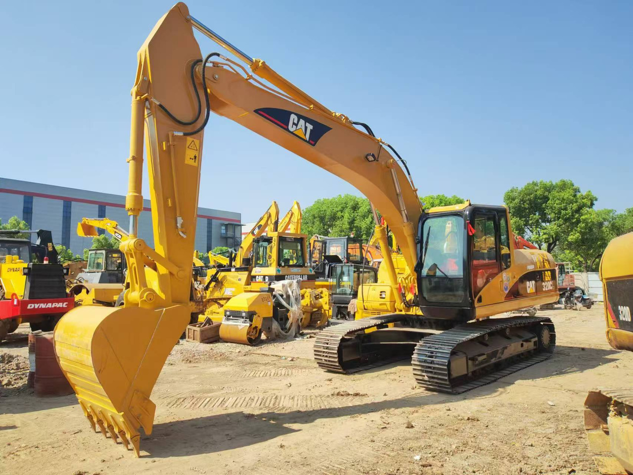 CATERPILLAR 320CL - Bager guseničar: slika 1 CATERPILLAR 320CL - Bager guseničar: slika 1
