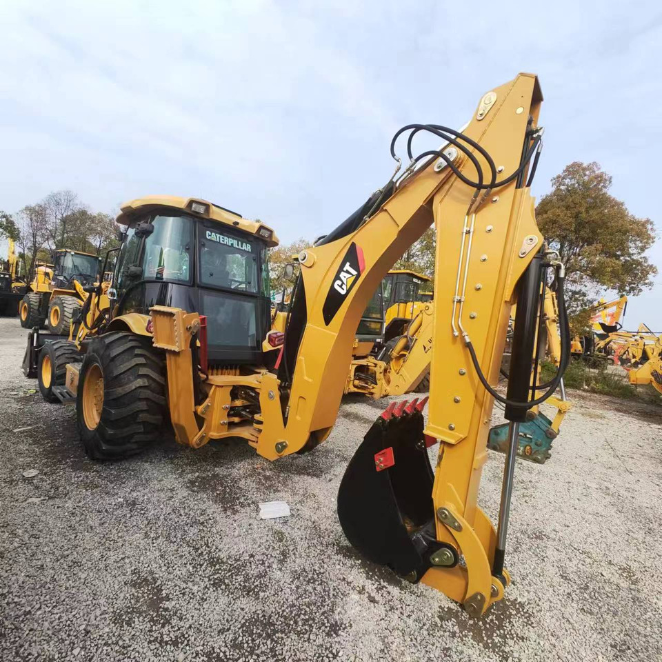 CATERPILLAR 420F - Bager utovarivač: slika 1 CATERPILLAR 420F - Bager utovarivač: slika 1