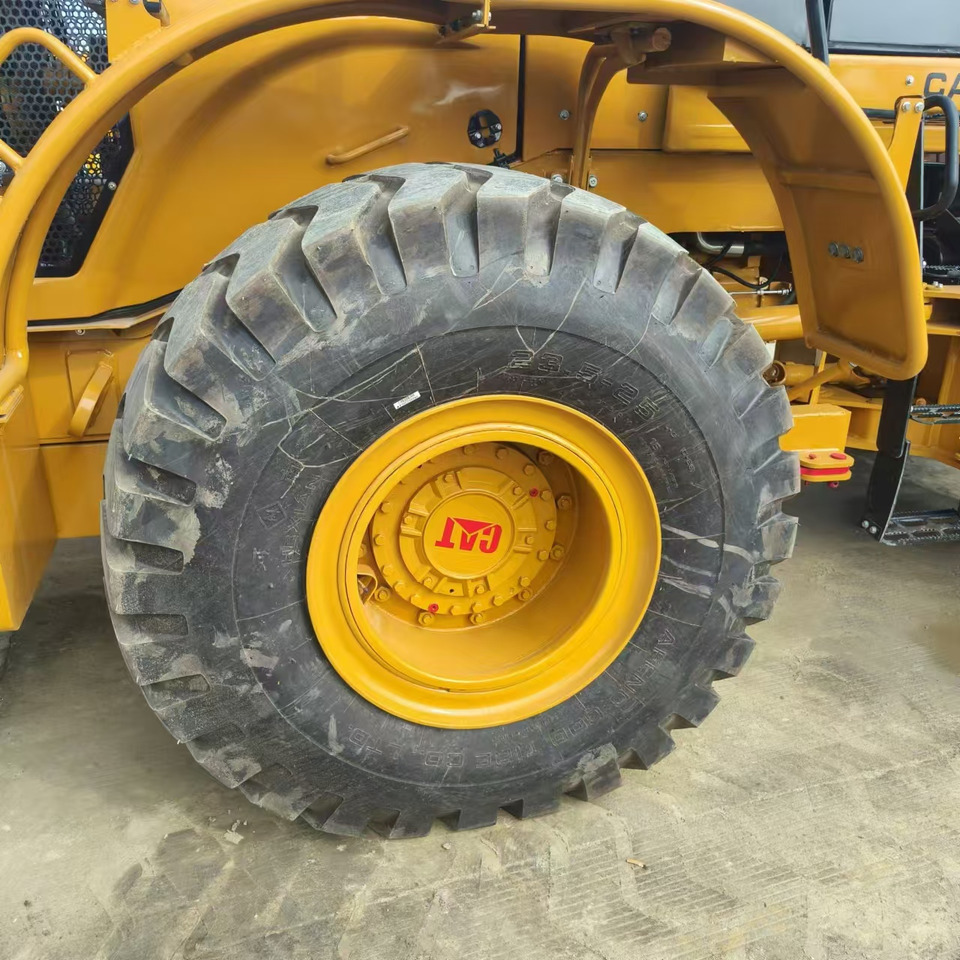 CATERPILLAR 966H - Utovarivač točkaš: slika 4 CATERPILLAR 966H - Utovarivač točkaš: slika 4