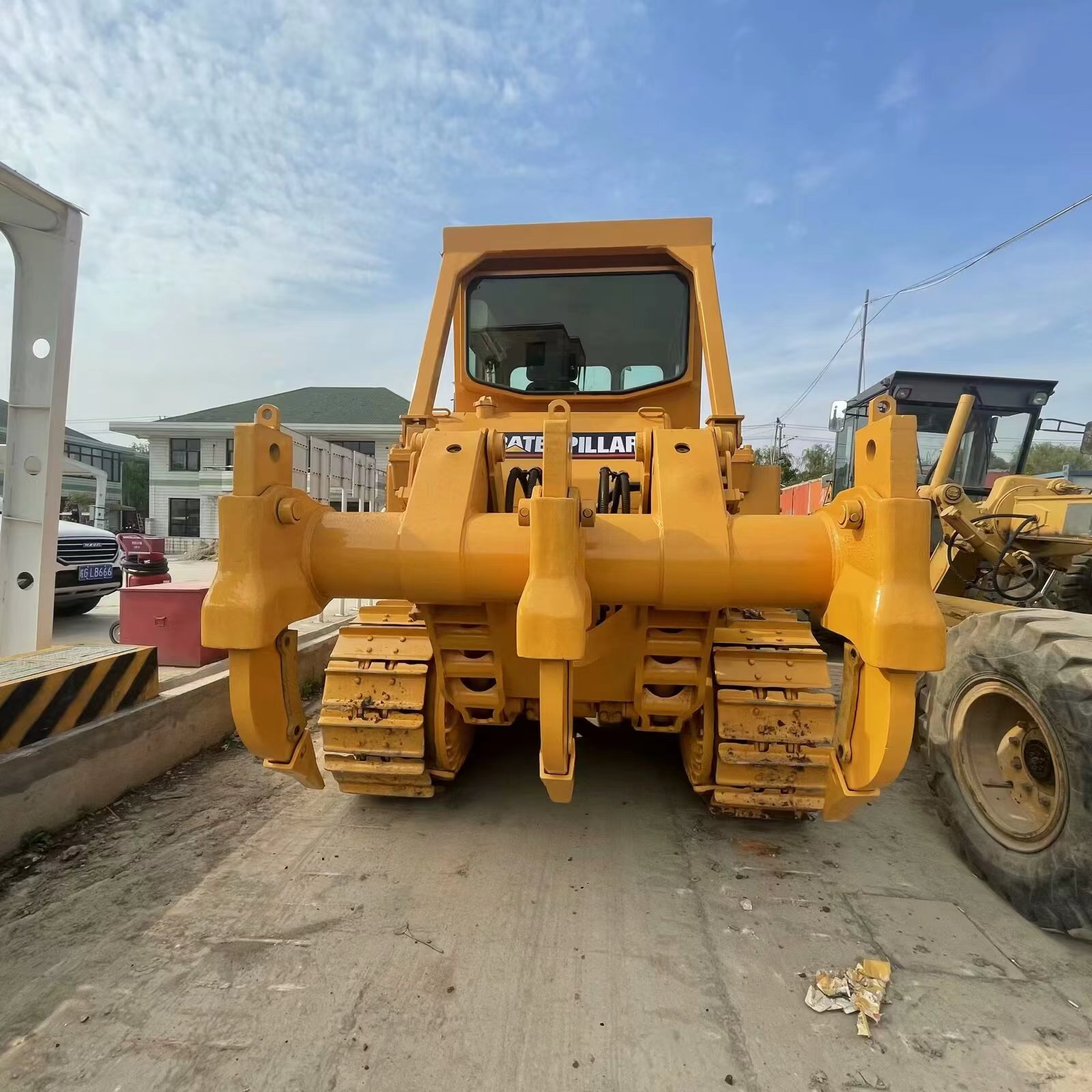 CATERPILLAR D7G - Buldožer: slika 2 CATERPILLAR D7G - Buldožer: slika 2