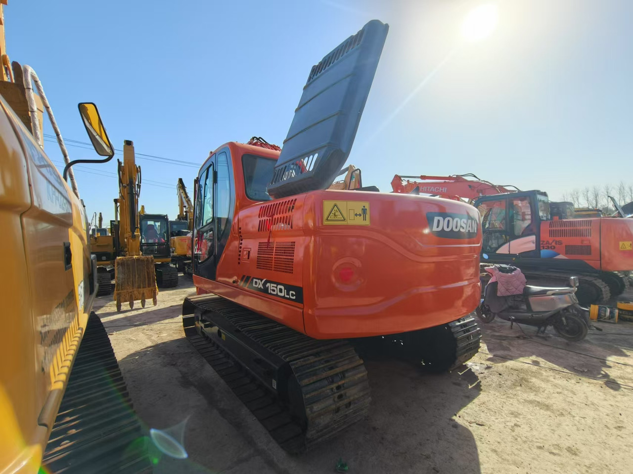 DOOSAN DX150 - Bager: slika 5 DOOSAN DX150 - Bager: slika 5