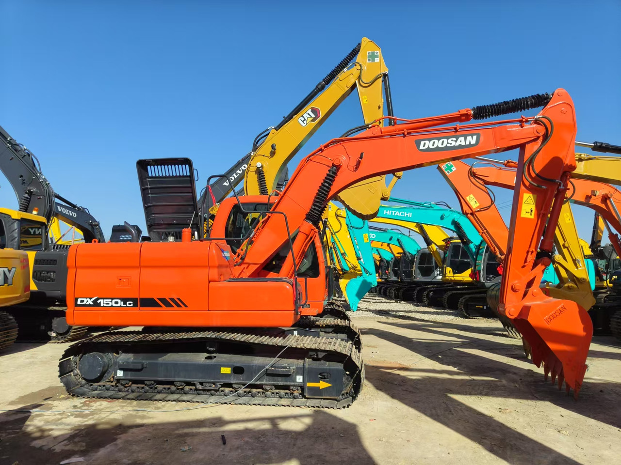 DOOSAN DX150 - Bager: slika 1 DOOSAN DX150 - Bager: slika 1