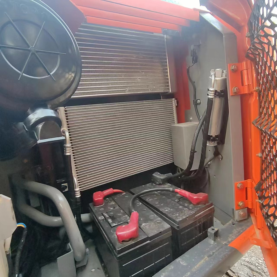 HITACHI ZX120 - Mini bager: slika 4 HITACHI ZX120 - Mini bager: slika 4