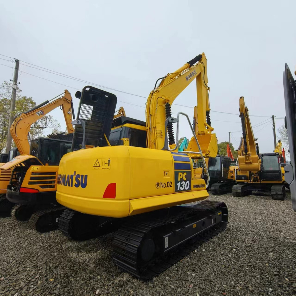 KOMATSU PC130-7 - Bager guseničar: slika 4 KOMATSU PC130-7 - Bager guseničar: slika 4