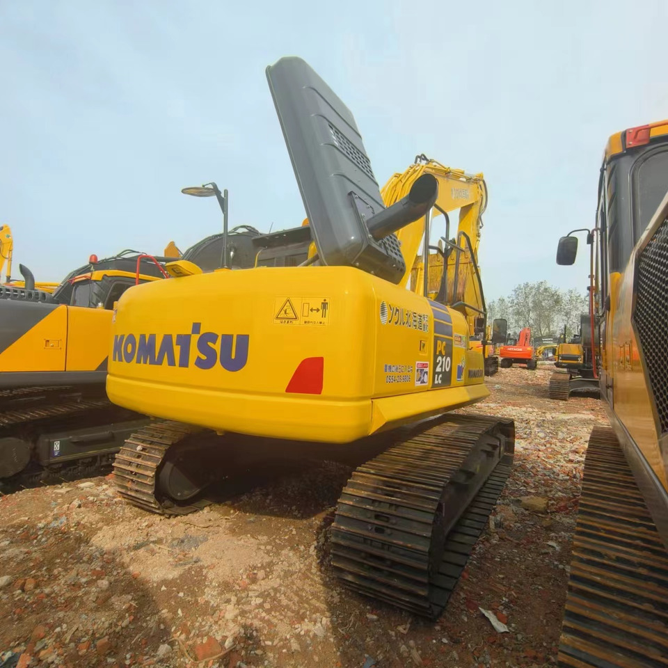 KOMATSU PC210LC - Bager guseničar: slika 4 KOMATSU PC210LC - Bager guseničar: slika 4