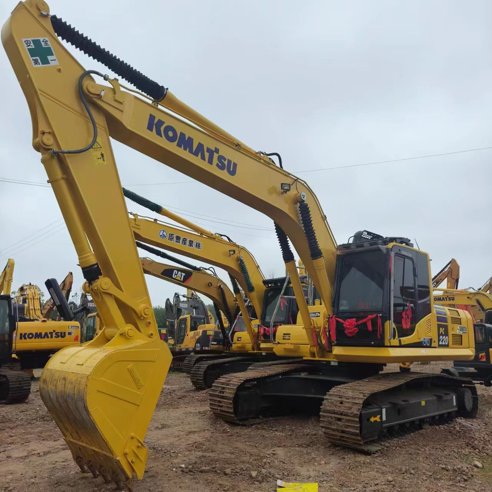 KOMATSU PC220-8 - Bager guseničar: slika 1 KOMATSU PC220-8 - Bager guseničar: slika 1