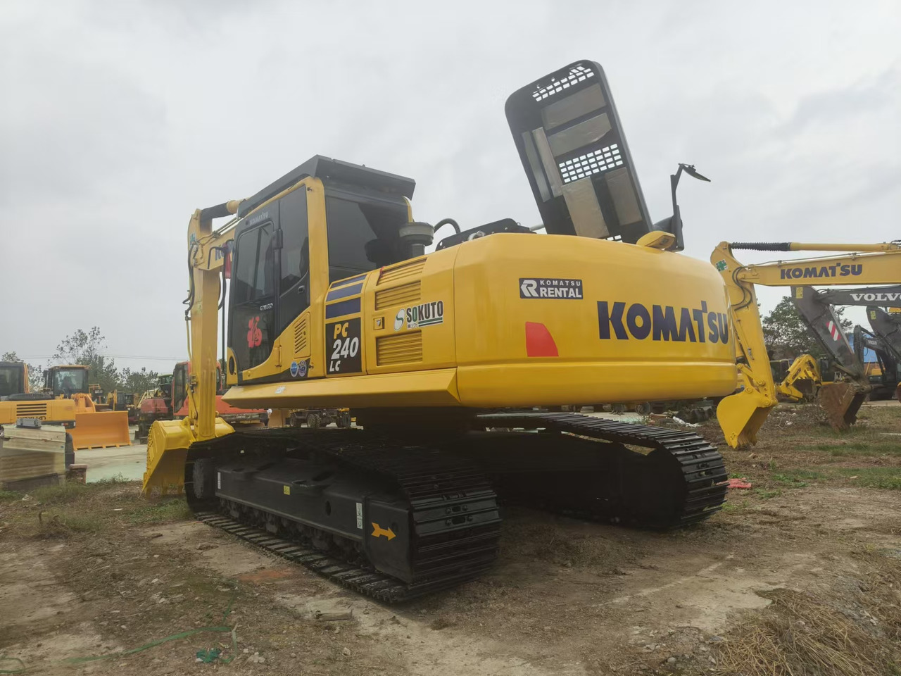 KOMATSU PC240LC-8 - Bager guseničar: slika 4 KOMATSU PC240LC-8 - Bager guseničar: slika 4