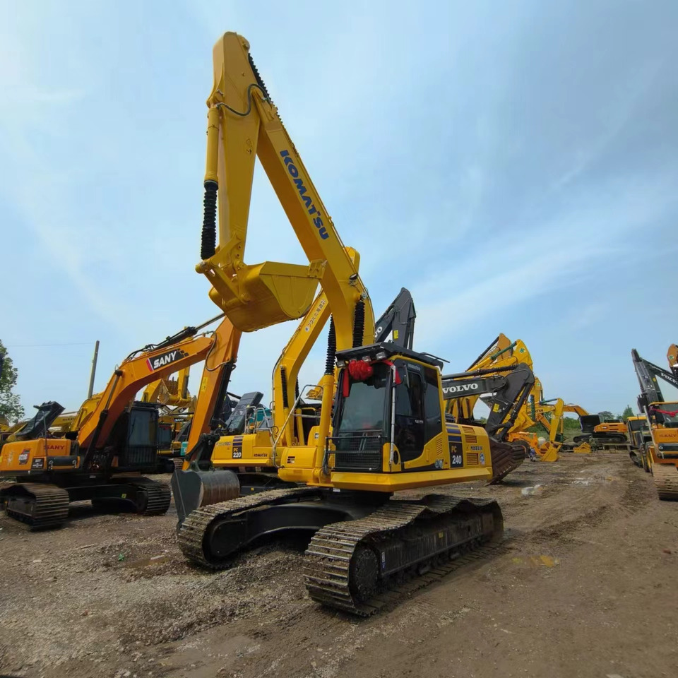 KOMATSU PC240LC-8 - Bager guseničar: slika 4 KOMATSU PC240LC-8 - Bager guseničar: slika 4