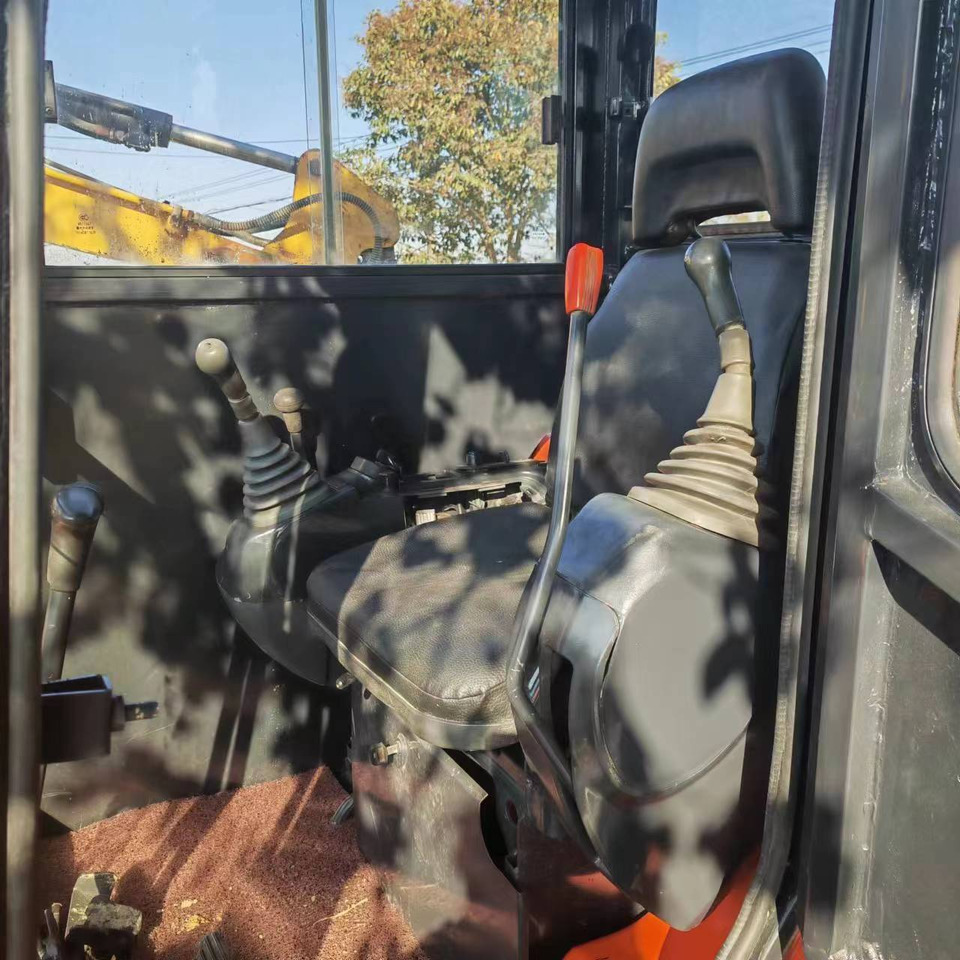 KUBOTA U35 - Mini bager: slika 4 KUBOTA U35 - Mini bager: slika 4