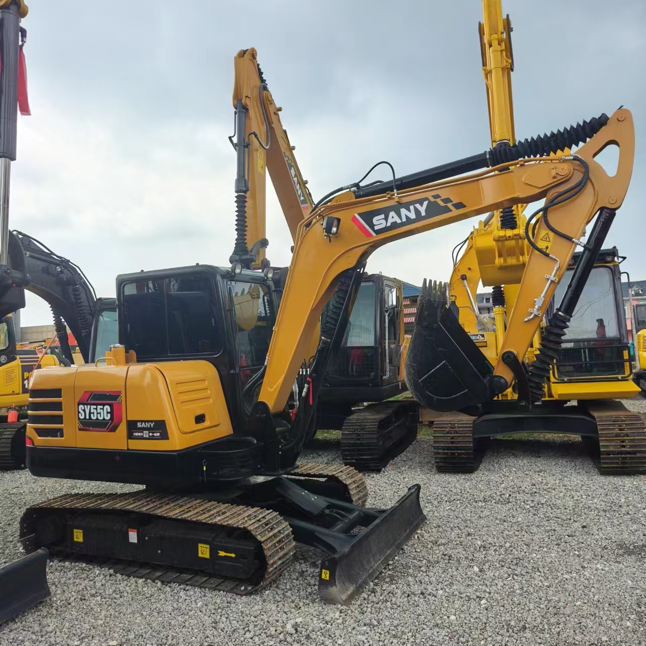 SANY SY55C - Mini bager: slika 1 SANY SY55C - Mini bager: slika 1