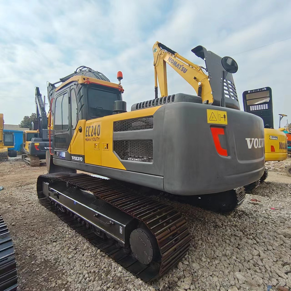 VOLVO EC240 - Bager guseničar: slika 1 VOLVO EC240 - Bager guseničar: slika 1