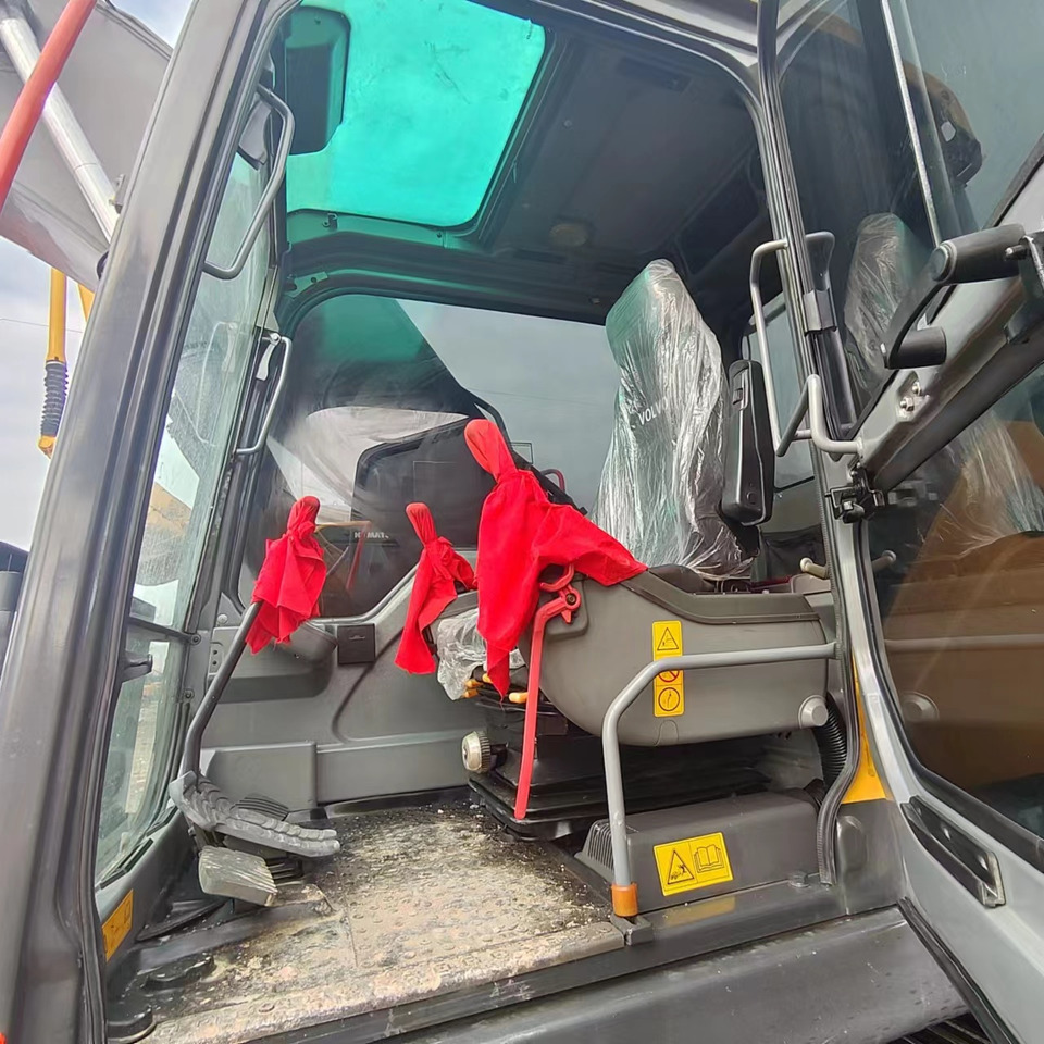 VOLVO EC240 - Bager guseničar: slika 5 VOLVO EC240 - Bager guseničar: slika 5