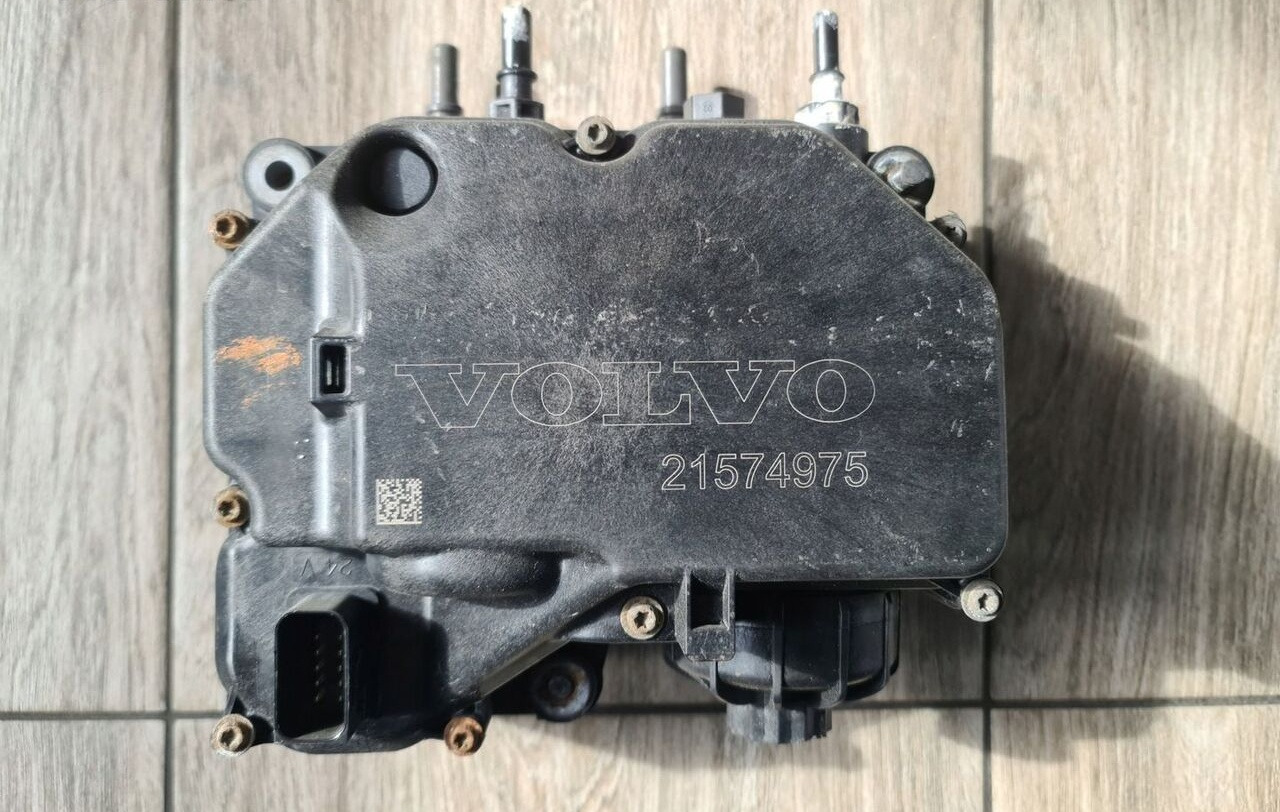 21574975   Volvo FH4 - Izduvni sistem za Kamion: slika 3 21574975   Volvo FH4 - Izduvni sistem za Kamion: slika 3