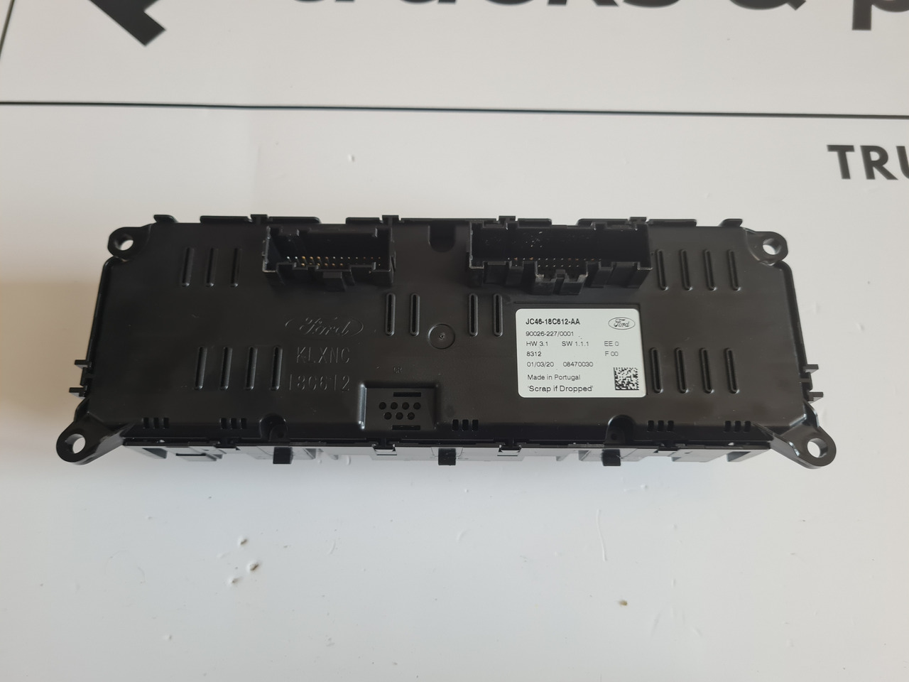 FORD PANEL OGRZEWANIA KLIMATYZACJI FORD F-MAX 500 TRUCKS EURO 6 - Komandna tabla za Kamion: slika 3 FORD PANEL OGRZEWANIA KLIMATYZACJI FORD F-MAX 500 TRUCKS EURO 6 - Komandna tabla za Kamion: slika 3