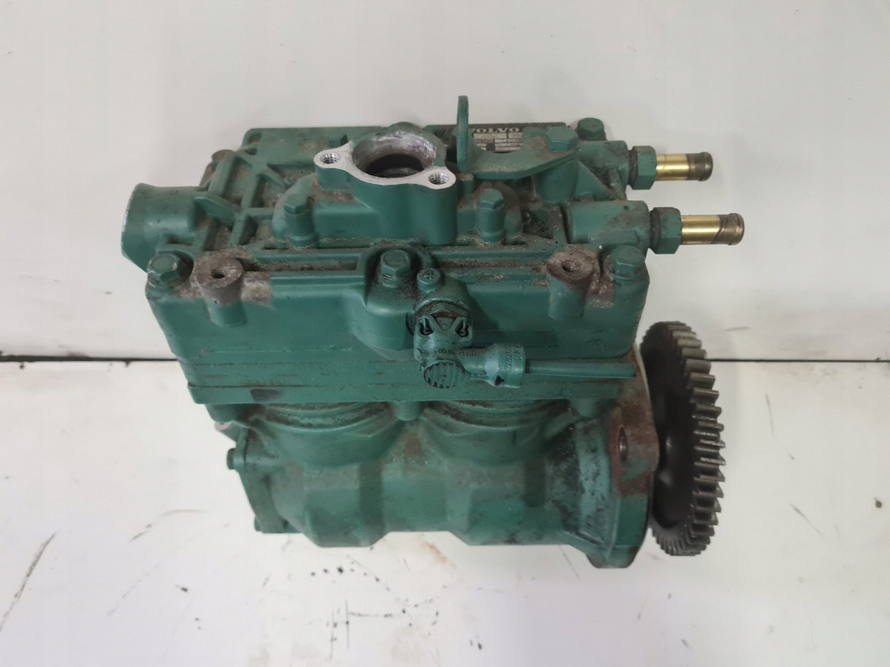 KNORR-BREMSE SPRĘŻARKA KOMPRESOR POWIETRZA RENAULT GAMA T EVO VOLVO FH 5 FM 5 ORYGINAŁ - Zračne kočnice za Kamion: slika 4 KNORR-BREMSE SPRĘŻARKA KOMPRESOR POWIETRZA RENAULT GAMA T EVO VOLVO FH 5 FM 5 ORYGINAŁ - Zračne kočnice za Kamion: slika 4