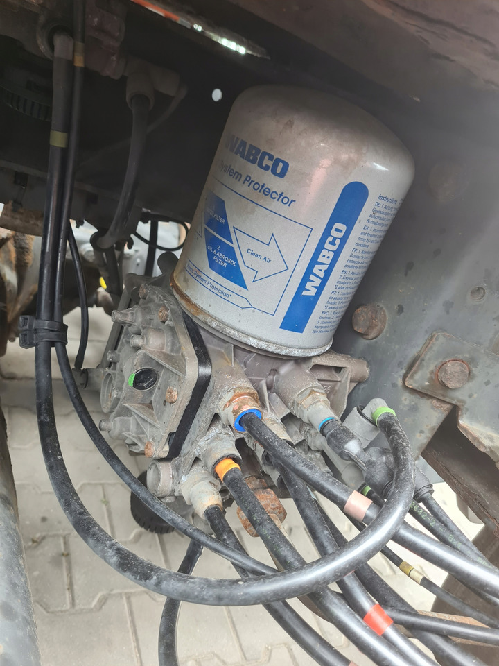 KNORR-BREMSE ZAWÓR OSUSZACZA APM EL1100 RENAULT PREMIUM MAGNUM LANDER KERAX MIDLUM DXI - Delovi kočnica za Kamion: slika 1 KNORR-BREMSE ZAWÓR OSUSZACZA APM EL1100 RENAULT PREMIUM MAGNUM LANDER KERAX MIDLUM DXI - Delovi kočnica za Kamion: slika 1