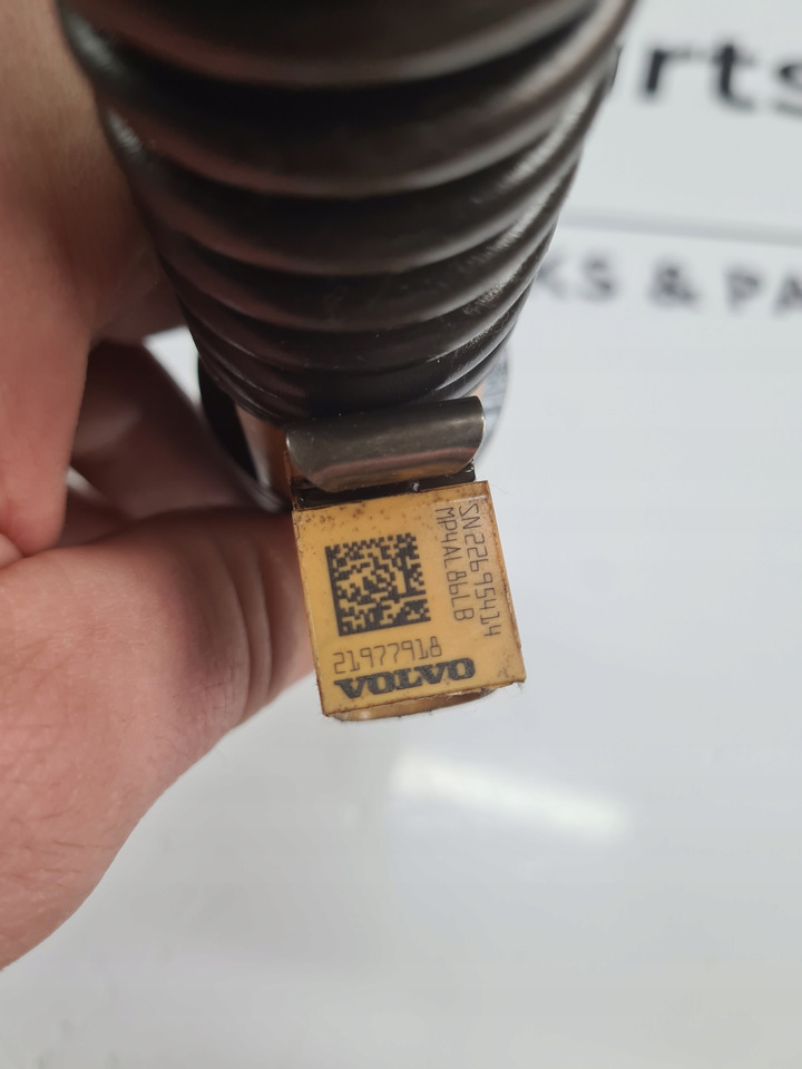 POMPOWTRYSKIWACZE RENAULT GAMA T C K RANGE VOLVO FH 4 FM 4 21977918 - Ubrizgač: slika 2 POMPOWTRYSKIWACZE RENAULT GAMA T C K RANGE VOLVO FH 4 FM 4 21977918 - Ubrizgač: slika 2