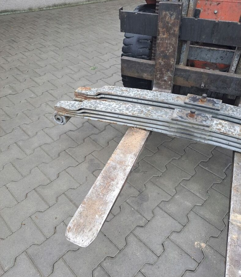 RENAULT RESOR 4-LAGOWY 4 PIÓRA RENAULT KERAX LANDER DXI - Čelična suspenzija za Kamion: slika 3 RENAULT RESOR 4-LAGOWY 4 PIÓRA RENAULT KERAX LANDER DXI - Čelična suspenzija za Kamion: slika 3