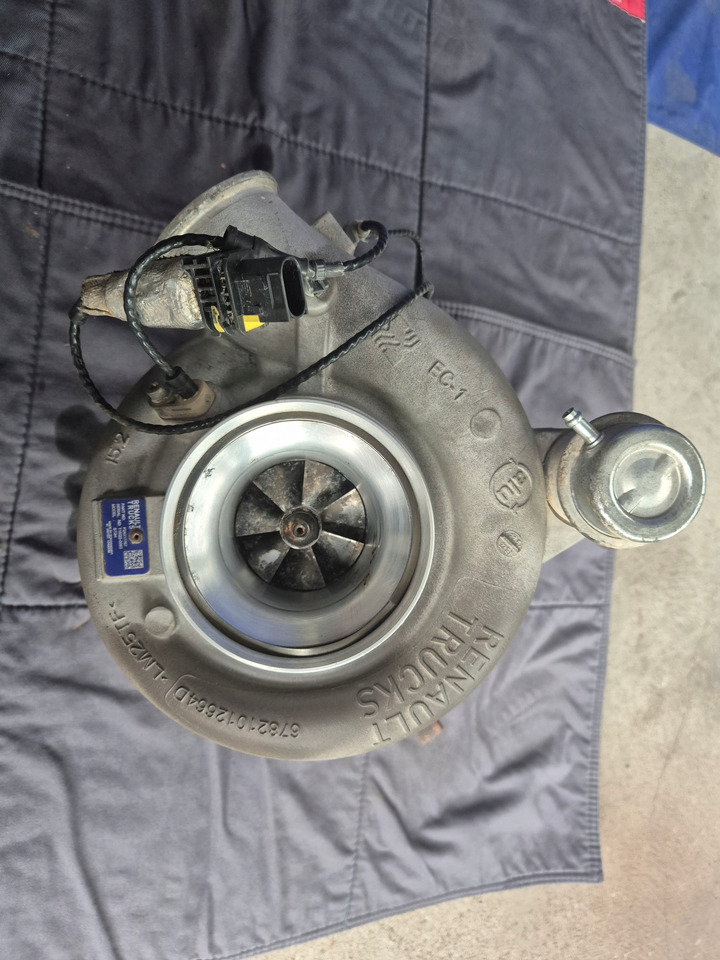 RENAULT TURBINA TURBOSPRĘŻARKA TURBO I-SAVE VOLVO FH 5 Renault T-Serie Evo DTI 13 - Turbo za Kamion: slika 2 RENAULT TURBINA TURBOSPRĘŻARKA TURBO I-SAVE VOLVO FH 5 Renault T-Serie Evo DTI 13 - Turbo za Kamion: slika 2