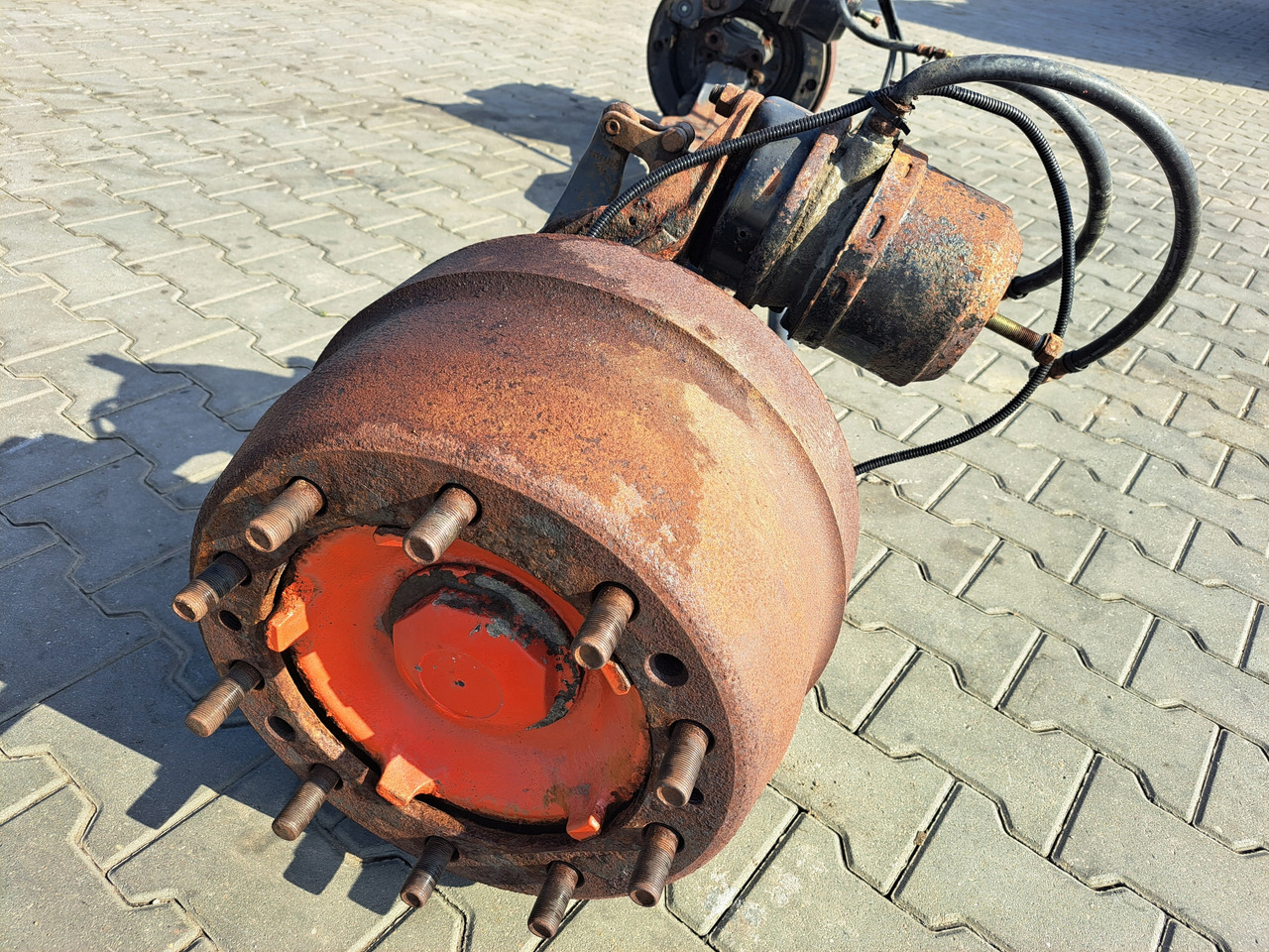 VOLVO BELKA OŚ PRZEDNIA ZWROTNICE BĘBNY PIASTY VOLVO FH FM 9 12 13 16 - Prednja osovina za Kamion: slika 4 VOLVO BELKA OŚ PRZEDNIA ZWROTNICE BĘBNY PIASTY VOLVO FH FM 9 12 13 16 - Prednja osovina za Kamion: slika 4