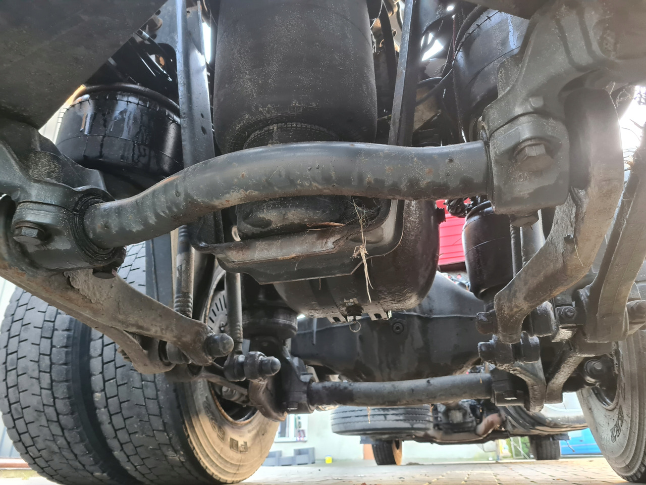 VOLVO DRĄŻEK STABILIZATOR TYŁ VOLVO FH 4 FM 4 FMX FH 5 FM 5 6x2 6x4 65MM - Balans štangla za Kamion: slika 1 VOLVO DRĄŻEK STABILIZATOR TYŁ VOLVO FH 4 FM 4 FMX FH 5 FM 5 6x2 6x4 65MM - Balans štangla za Kamion: slika 1