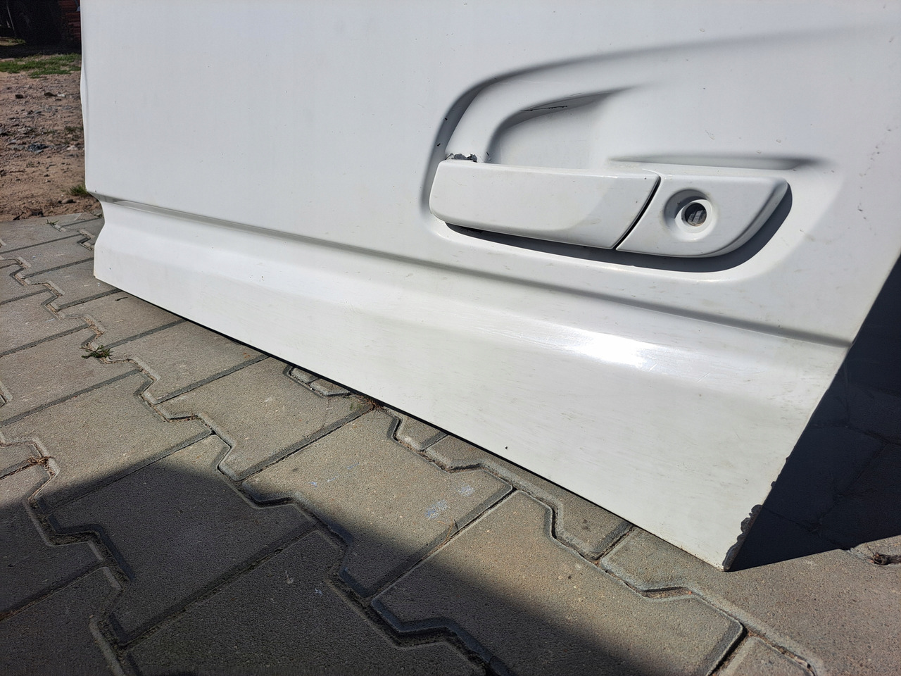 VOLVO DRZWI KOMPLETNE LEWE VOLVO FH 4 EURO 6 - Vrata i delovi: slika 3 VOLVO DRZWI KOMPLETNE LEWE VOLVO FH 4 EURO 6 - Vrata i delovi: slika 3