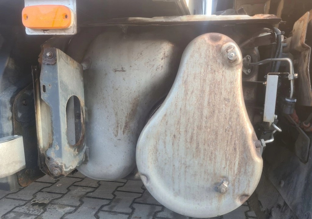 VOLVO- KOMPLETNY D5K D8K - Katalizator: slika 3 VOLVO- KOMPLETNY D5K D8K - Katalizator: slika 3