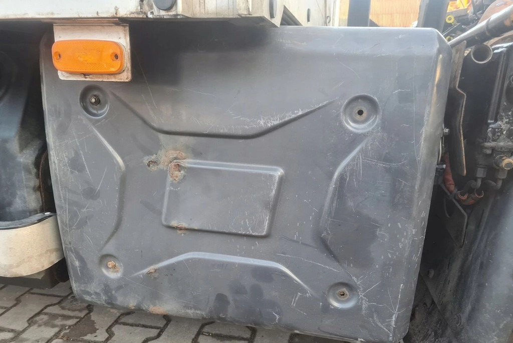 VOLVO- KOMPLETNY D5K D8K - Katalizator: slika 2 VOLVO- KOMPLETNY D5K D8K - Katalizator: slika 2