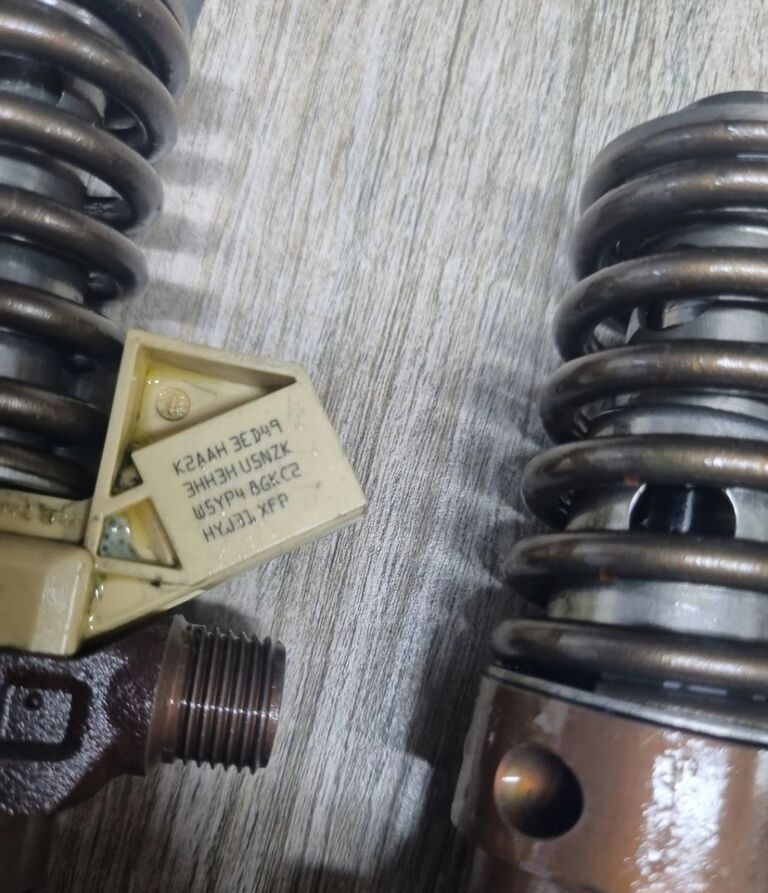 VOLVO POMPOWTRYSKIWACZE POMPOWTRYSKI KOMPLET VOLVO FH 4 16 D16K EURO 6 - Ubrizgač za Kamion: slika 3 VOLVO POMPOWTRYSKIWACZE POMPOWTRYSKI KOMPLET VOLVO FH 4 16 D16K EURO 6 - Ubrizgač za Kamion: slika 3