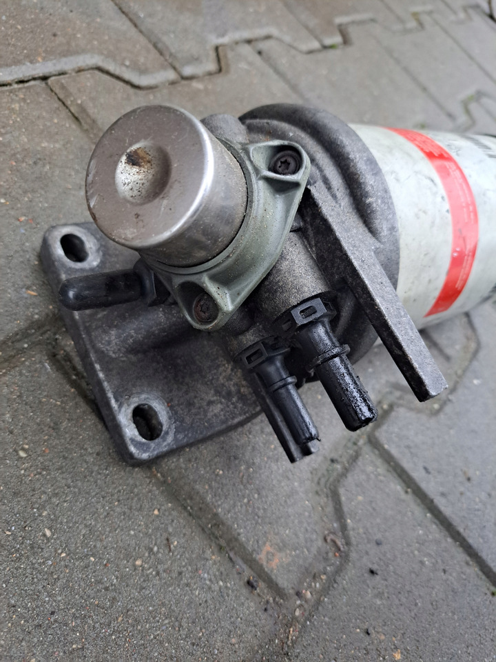 VOLVO SEPARATOR POMPKA PALIWA RENAULT GAMA D VOLVO FL - Sistem goriva za Kamion: slika 2 VOLVO SEPARATOR POMPKA PALIWA RENAULT GAMA D VOLVO FL - Sistem goriva za Kamion: slika 2