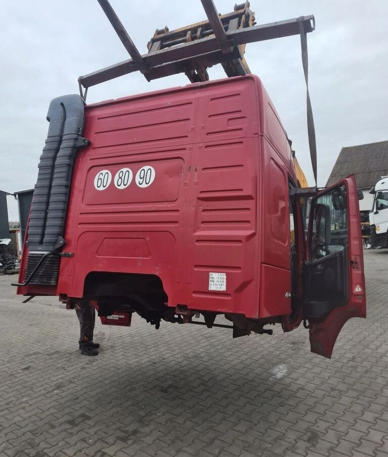 Volvo FM 9 13 LIFT EURO 5 AUTOMAT Volvo VOLVO FM 9 13 LIFT EURO 5 AUTOMAT - Kabina za Kamion: slika 3 Volvo FM 9 13 LIFT EURO 5 AUTOMAT Volvo VOLVO FM 9 13 LIFT EURO 5 AUTOMAT - Kabina za Kamion: slika 3