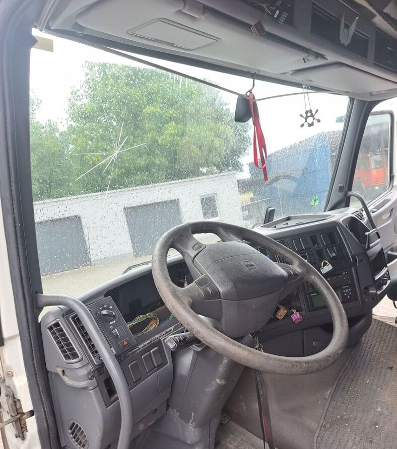 Volvo LIFT XL 12/13R FH 13 - Kabina za Kamion: slika 4 Volvo LIFT XL 12/13R FH 13 - Kabina za Kamion: slika 4