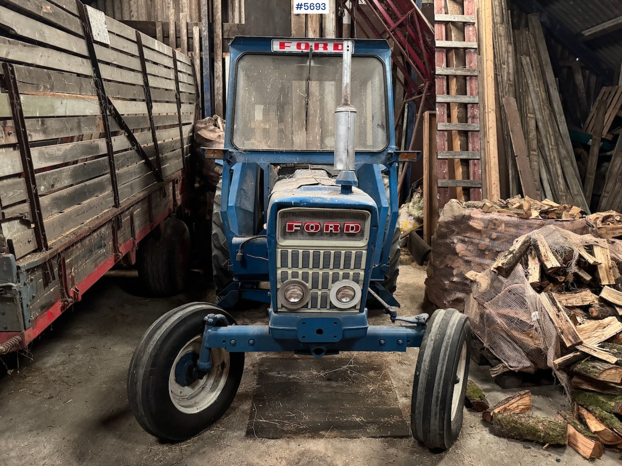 1975 Ford 4000 - Traktor: slika 4 1975 Ford 4000 - Traktor: slika 4