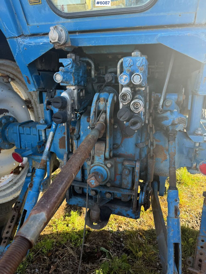 Traktor 1982 Ford 7610 4X4: slika 17 Traktor 1982 Ford 7610 4X4: slika 17