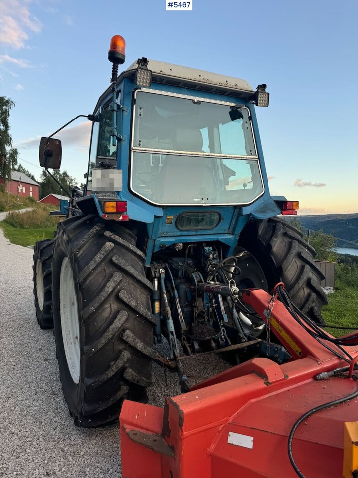 1983 Ford 7710 4x4 w/ frontloader - Traktor: slika 5 1983 Ford 7710 4x4 w/ frontloader - Traktor: slika 5
