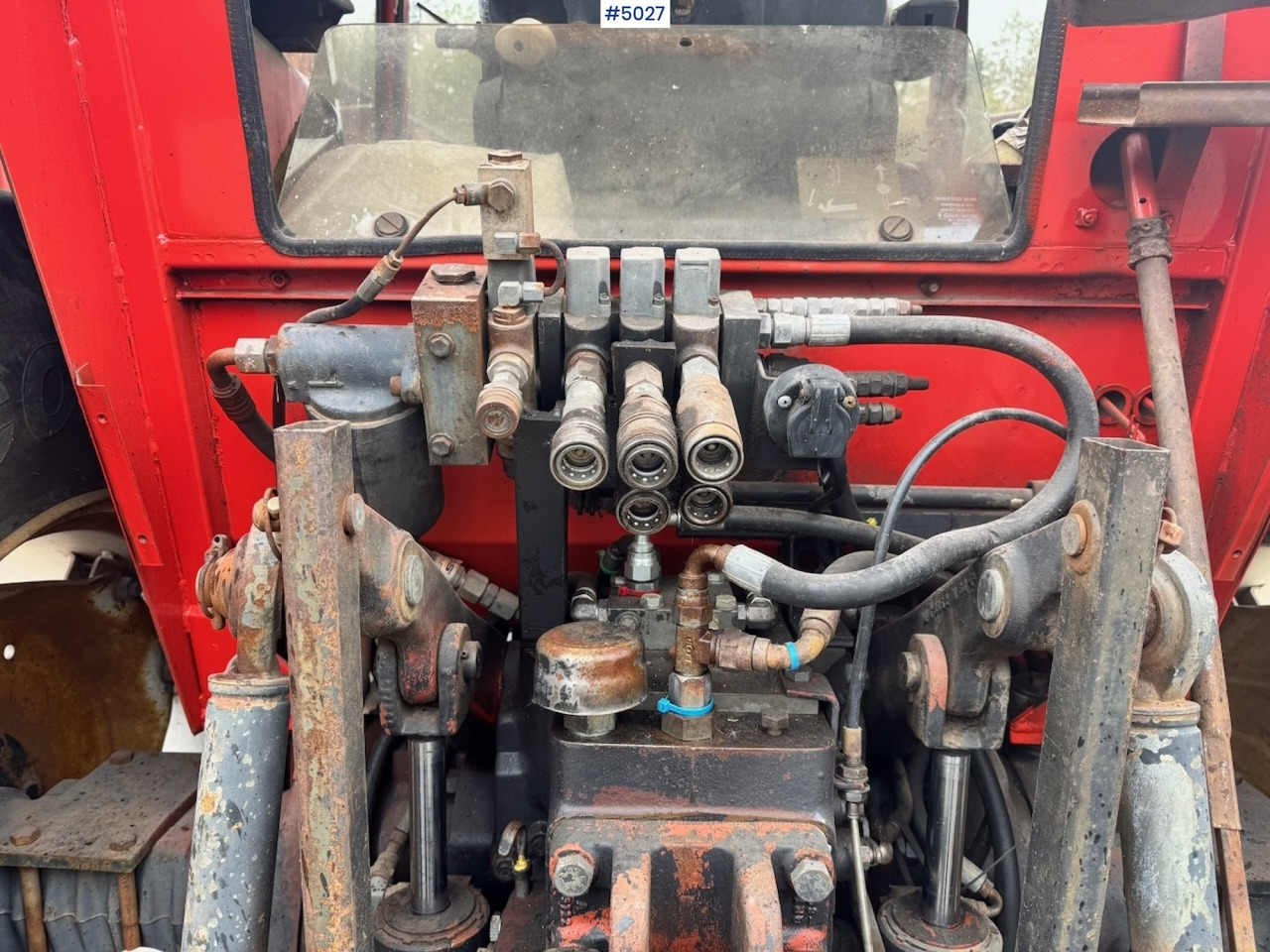 Traktor 1985 Volvo Valmet 805 Turbo 4x4 w/ Front loader: slika 17