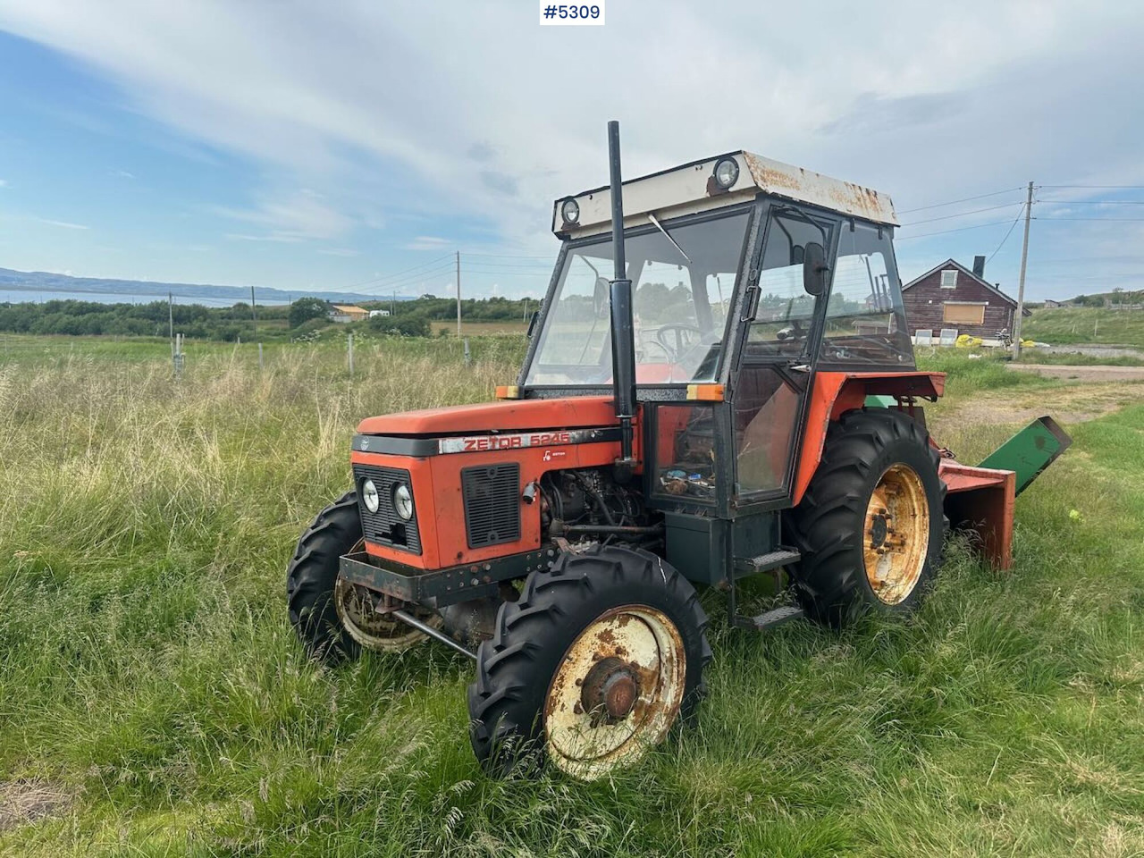 1989 Zetor 5245 tractor w/ snow blower. - Traktor: slika 2 1989 Zetor 5245 tractor w/ snow blower. - Traktor: slika 2