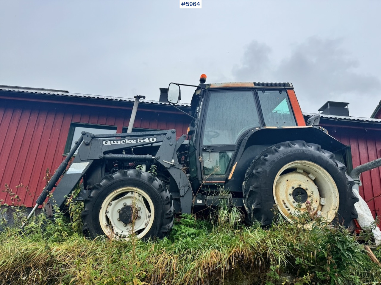 1991 Valmet 6100 Turbo with front loader and bucket - Traktor: slika 1 1991 Valmet 6100 Turbo with front loader and bucket - Traktor: slika 1
