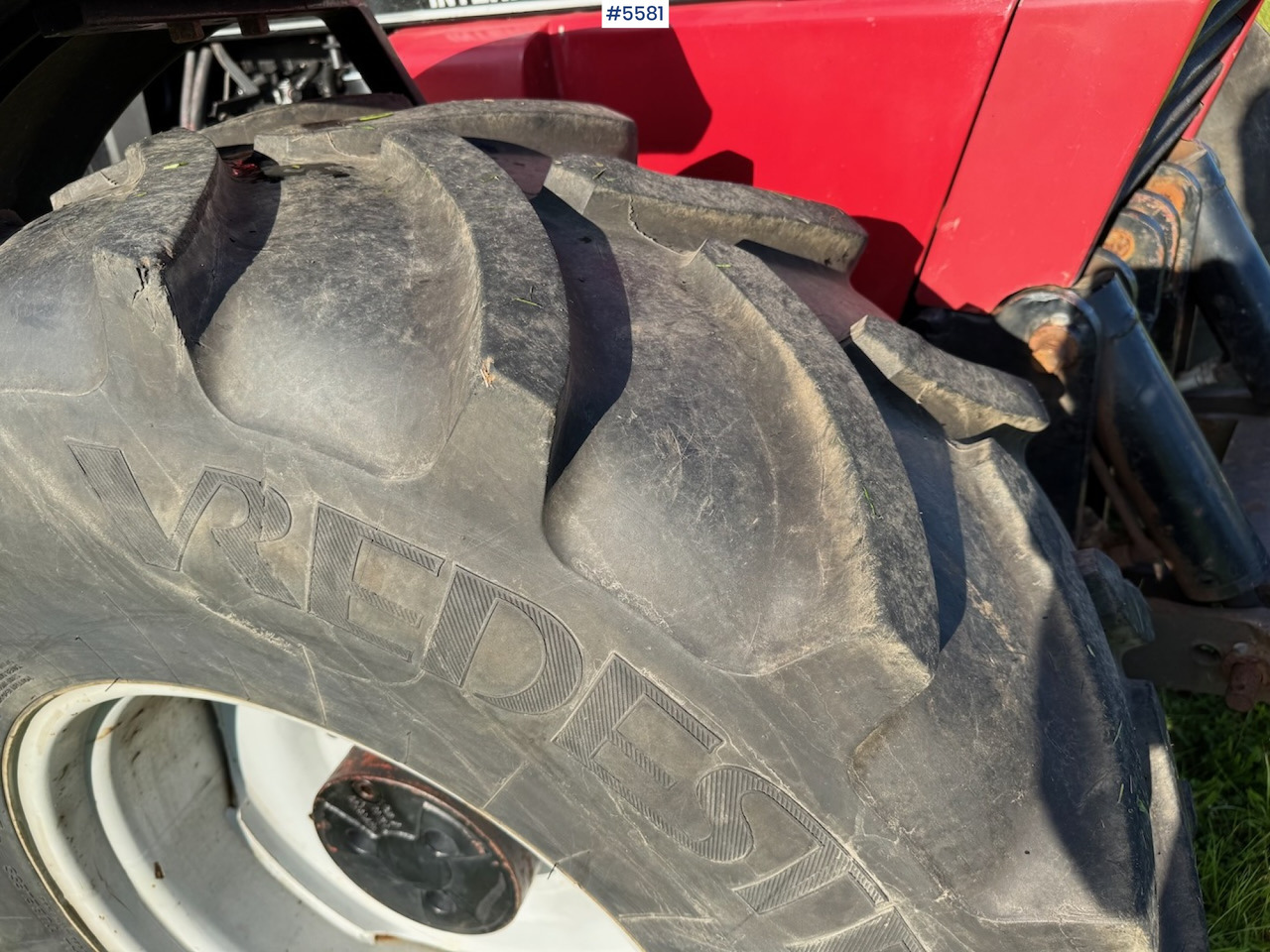 Traktor 1992 Case IH 845 XL w/ front hydraulics: slika 8