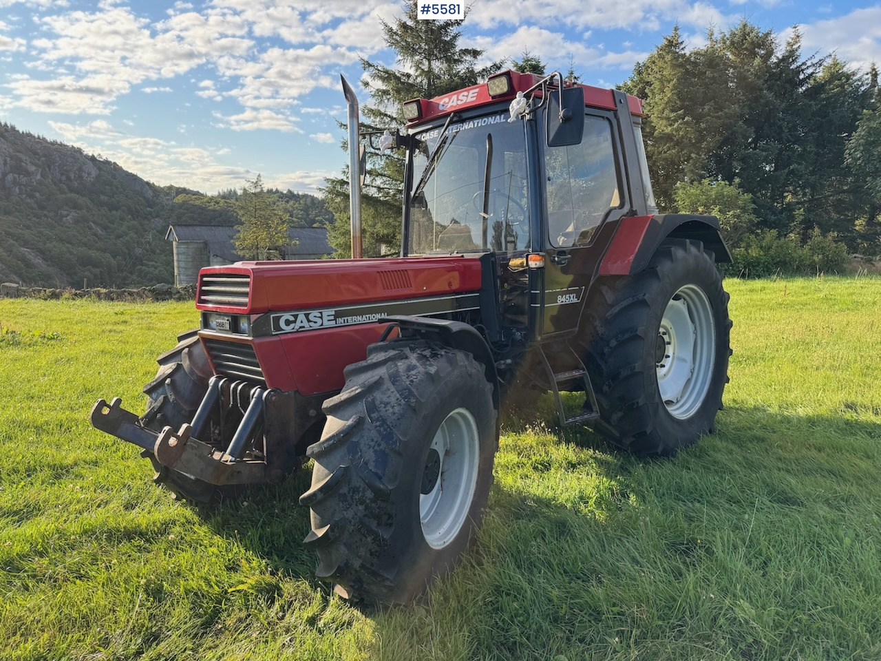 Traktor 1992 Case IH 845 XL w/ front hydraulics: slika 14
