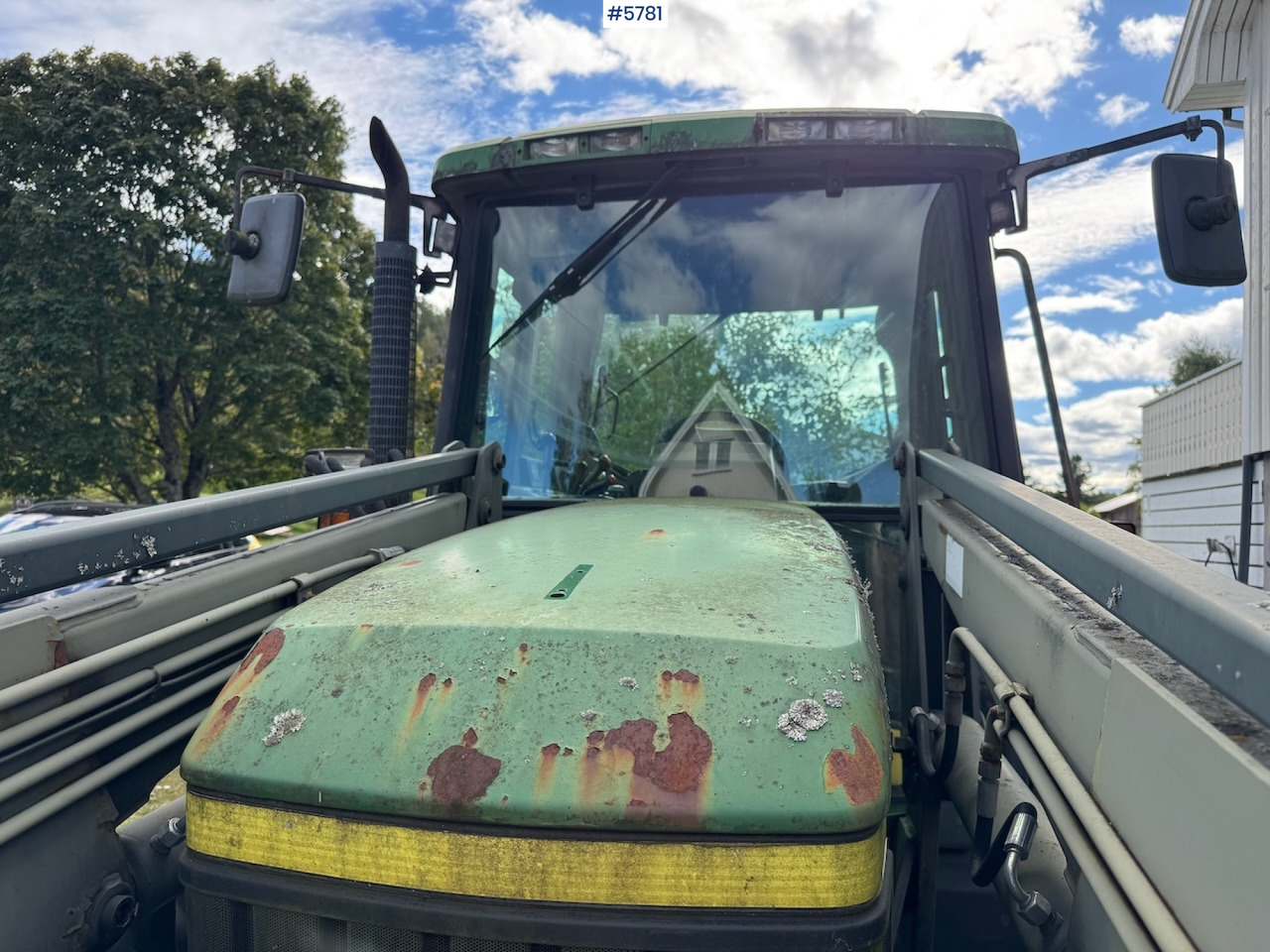 1993 John Deere 6300 w/ front loader and plow plate. - Traktor: slika 5 1993 John Deere 6300 w/ front loader and plow plate. - Traktor: slika 5