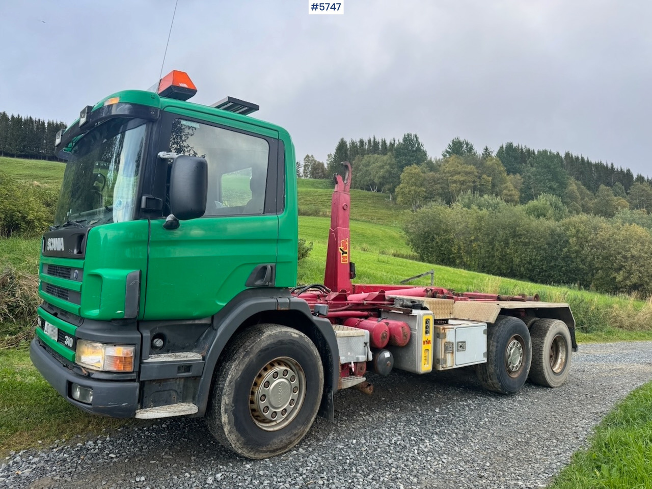 1998 Scania 94D 310 Hook‑truck - Kamion sa hidrauličnom kukom: slika 3 1998 Scania 94D 310 Hook‑truck - Kamion sa hidrauličnom kukom: slika 3