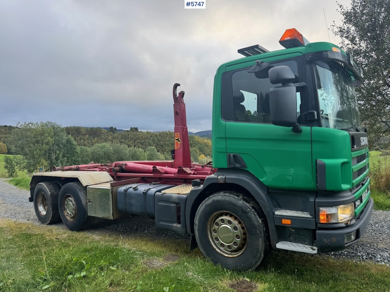 1998 Scania 94D 310 Hook‑truck - Kamion sa hidrauličnom kukom: slika 5 1998 Scania 94D 310 Hook‑truck - Kamion sa hidrauličnom kukom: slika 5
