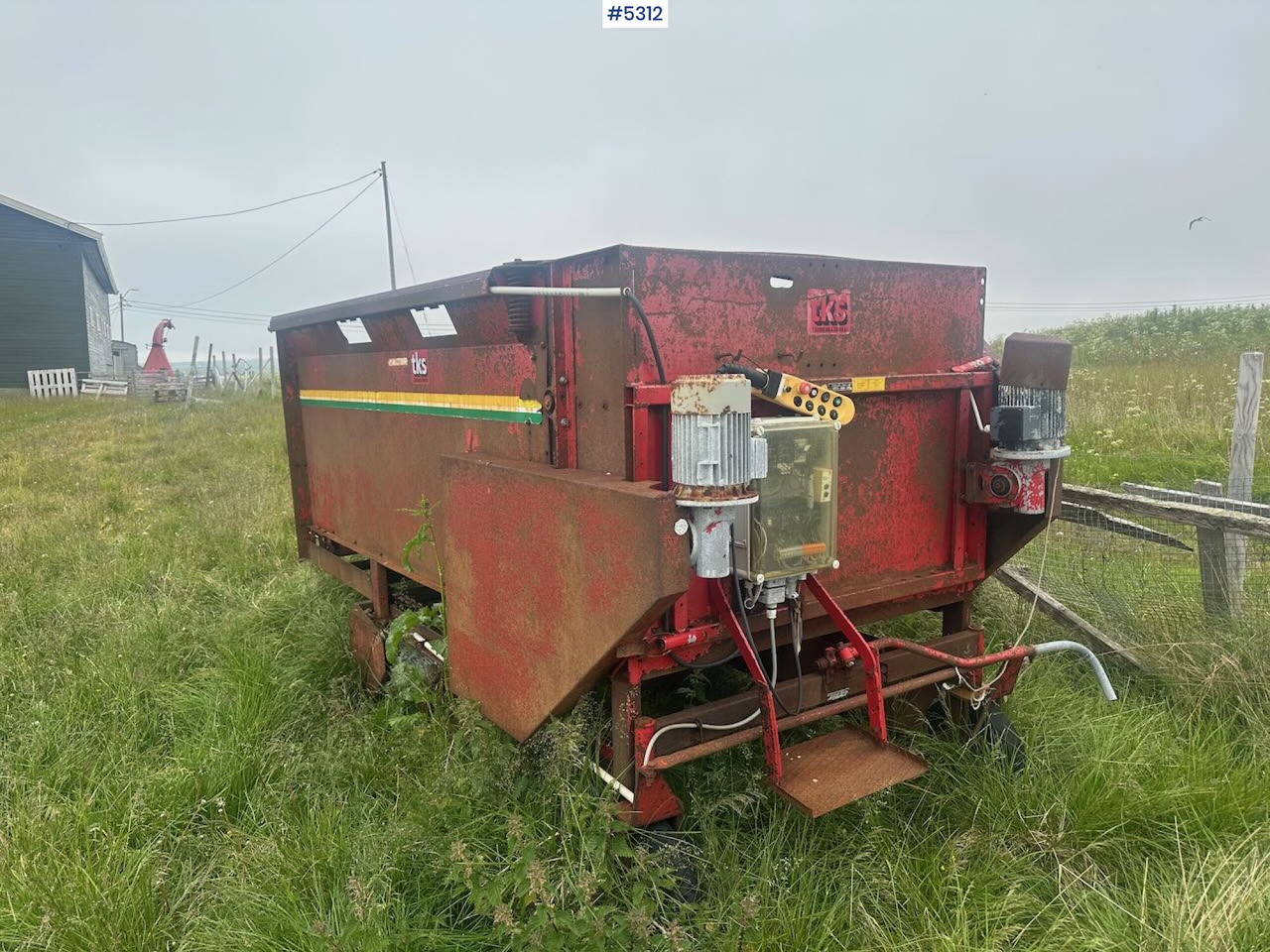 1998 TKS R-150 Silage spreader - Oprema za prevrtanje i razlaganje: slika 1 1998 TKS R-150 Silage spreader - Oprema za prevrtanje i razlaganje: slika 1