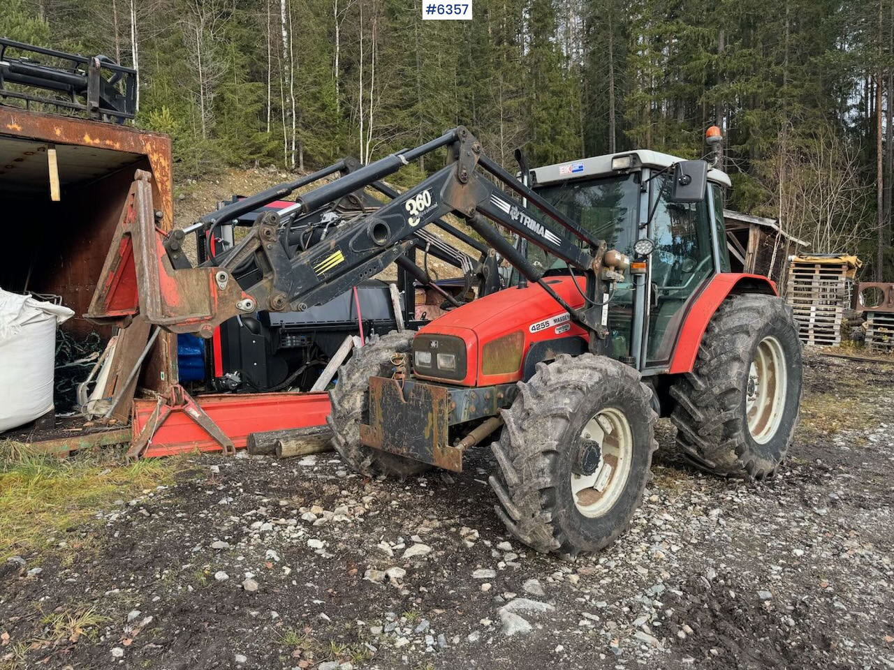 2000 Massey Ferguson 4255 m/ frontlaster - Traktor: slika 4 2000 Massey Ferguson 4255 m/ frontlaster - Traktor: slika 4