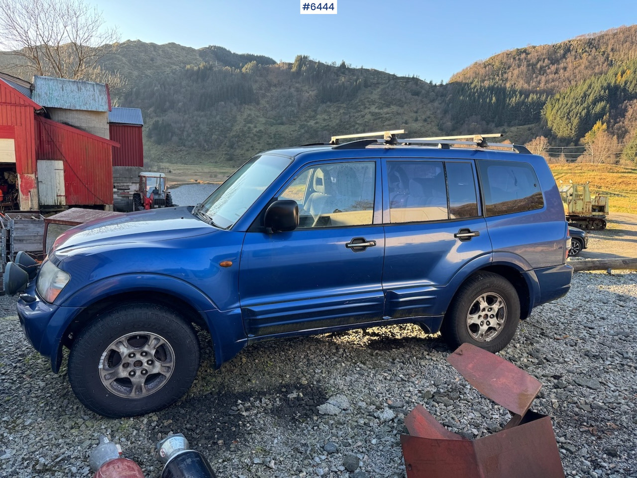 2000 Mitsubishi Pajero GLX with 7 seats - Automobil: slika 2 2000 Mitsubishi Pajero GLX with 7 seats - Automobil: slika 2